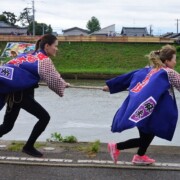 勝利に向かって