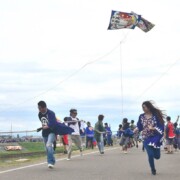 4月<br />
いざ空中戦